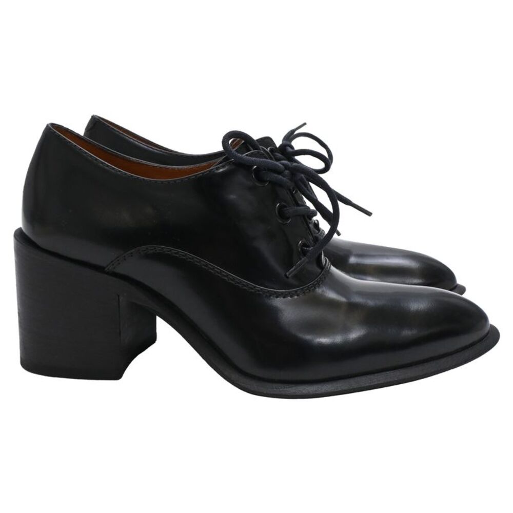 Celine Lace-Up Oxford Pumps in Black Leather
